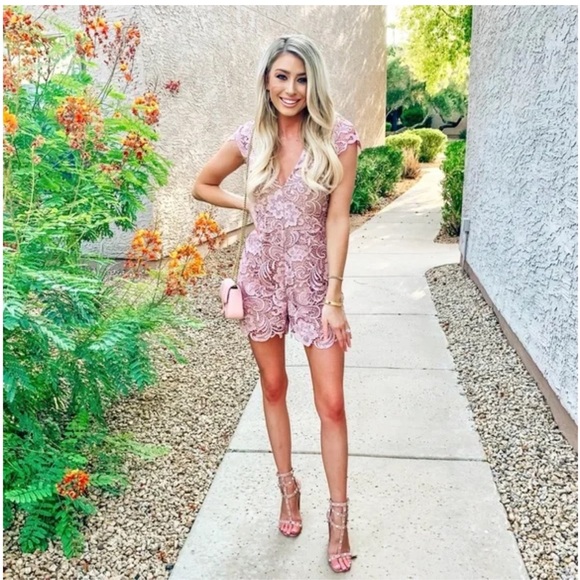 Dress the Population Juliette Pink Romper lace crochet - Picture 1 of 16